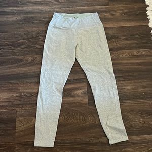 Gray work out leggings